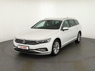 Weiß Gebraucht 2021 VW Passat Elegance Kombi | 23.990 € (Teuer)