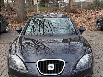 Schwarz Gebraucht 2010 Seat Leon Limousine | 2.930 € (Fairer Preis)