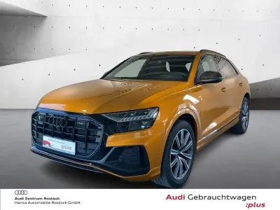Gebraucht Audi Q8 Competition 286 PS (210 kW) 2022 Drachenorange metallic SUV