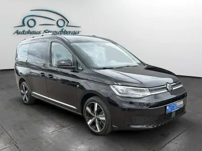 Gebraucht VW Caddy Maxi Style 122 PS (89 kW) 2024 Schwarzkeine angabe Van / Kleinbus