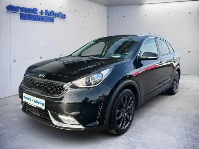 Używany Kia Niro Spirit 141 KM (103 kW) 2017 Czarny SUV