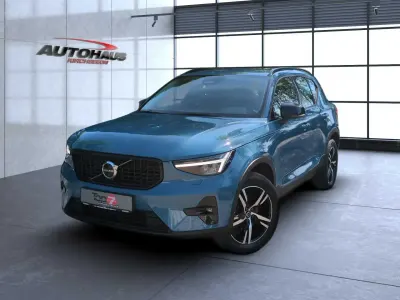 Gebraucht Volvo XC40 120 PS (88 kW) 2023 SUV