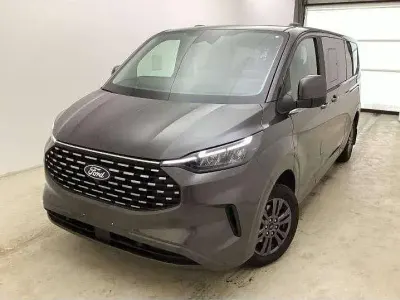 Gebraucht Ford Tourneo Titanium 136 PS (100 kW) 2025 Grau Van / Kleinbus