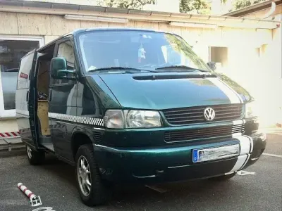 Gebraucht VW Multivan 68 PS (50 kW) 1996 Grün Van / Kleinbus