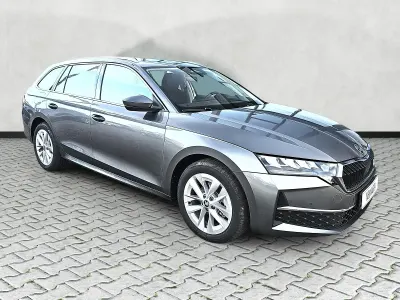 Neu Skoda Octavia Selection 150 PS (110 kW) 2025 Graphitegrau metallic Kombi