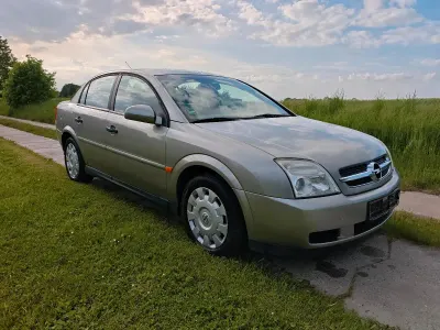 Gebraucht Opel Vectra 122 PS (89 kW) 2003 Gold Limousine