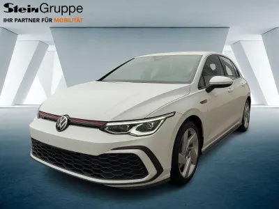 Gebraucht VW Golf VIII GTI 245 PS (180 kW) 2021 Weiß Limousine