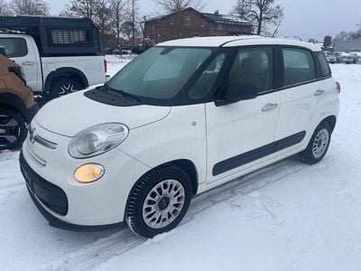 Weiß Gebraucht 2015 Fiat 500L Pop Van / Kleinbus | 6.490 € (Fairer Preis)