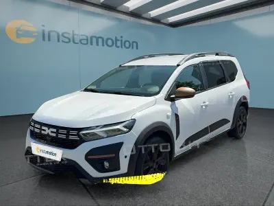 Gebraucht Dacia Jogger 101 PS (74 kW) 2024 Weiß Van / Kleinbus