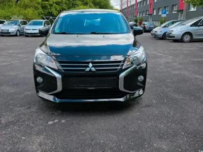 Gebraucht Mitsubishi Space Star 70 PS (51 kW) 2021 Schwarz Kleinwagen
