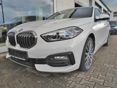 Gebraucht BMW 118 136 PS (100 kW) 2023 Weiß Kleinwagen