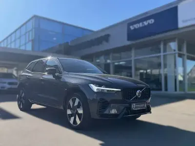 Gebraucht Volvo XC60 Plus 455 PS (334 kW) 2025 Platinum grey metallic SUV