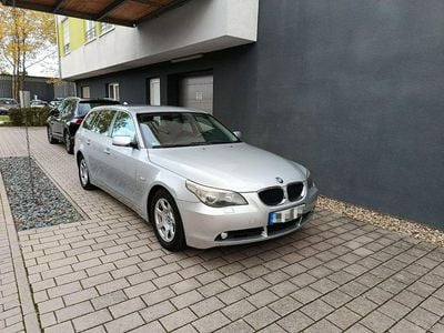 BMW 525