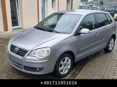 Gebraucht VW Polo United 60 PS (44 kW) 2008 Silber Kleinwagen