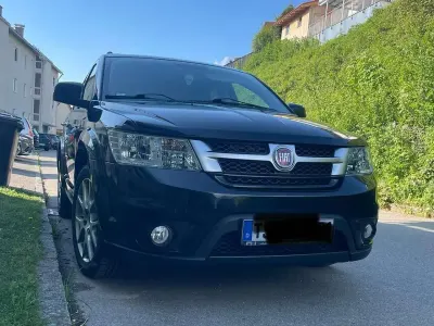 Gebraucht Fiat Freemont Lounge 170 PS (125 kW) 2012 Schwarz SUV