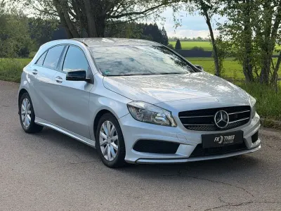 Używany Mercedes A180 Sport 122 KM (89 kW) 2013 Srebrny Sedan/Limuzyna