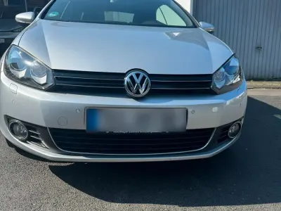 Gebraucht VW Golf 105 PS (77 kW) 2011 Silber Cabrio