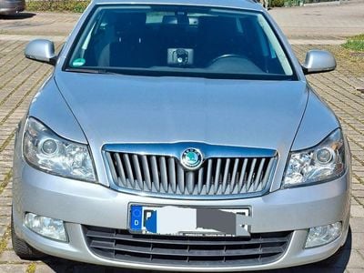 Second-hand Skoda Octavia Best of 105 CP (77 kW) 2013 Argintiu Break