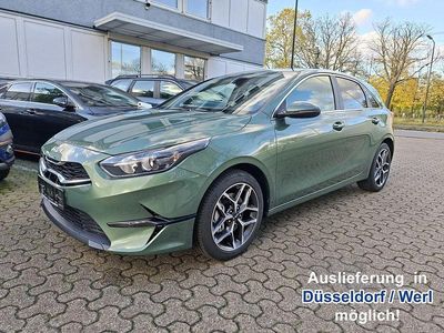 Experience green metallic Neu 2025 Kia Ceed Kleinwagen | 22.350 € (Guter Preis)