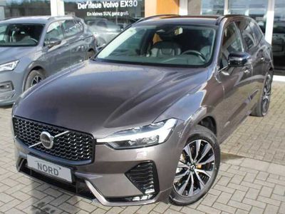 gebraucht Volvo XC60 B4D Plus Dark AWD/Standh/AHK/ACC