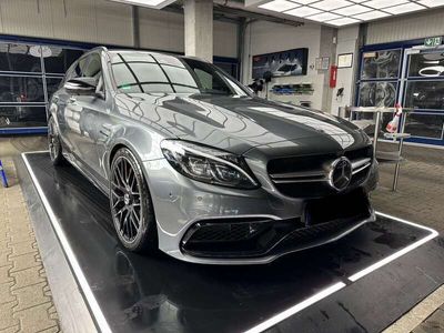 Mercedes C63S AMG