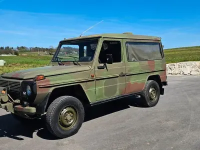Gebraucht Mercedes G230 116 PS (85 kW) 1997 Grün SUV
