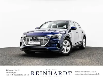 Gebraucht Audi e-tron Ambiente 300 kW (408 PS) 2023 Navarrablau metallic SUV