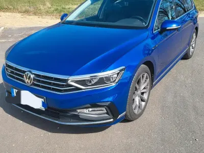 Gebraucht VW Passat R-line 190 PS (139 kW) 2020 Blau Kombi