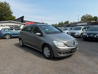 Gebraucht Mercedes B170 116 PS (85 kW) 2005 Grau Van / Kleinbus