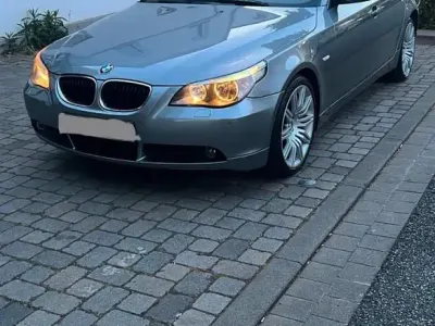 Brugt BMW 525 177 HK (130 kW) 2004 Sølv Sedan