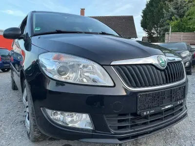 Second-hand Skoda Roomster 90 CP (66 kW) 2012 Negru Monovolum