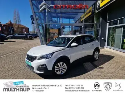 Second-hand Peugeot 3008 Active 120 CP (88 kW) 2018 Alb SUV