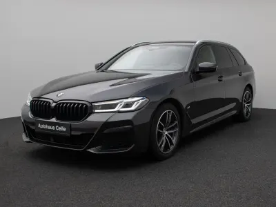Gebraucht BMW 520 M Sport 190 PS (139 kW) 2022 Grau Limousine