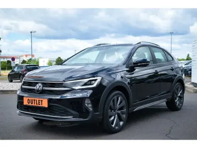 Gebraucht VW Taigo 110 PS (80 kW) 2023 Deep black perleffekt SUV