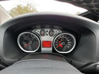 Gebraucht Ford Focus Titanium 101 PS (74 kW) 2008 Grau Kombi