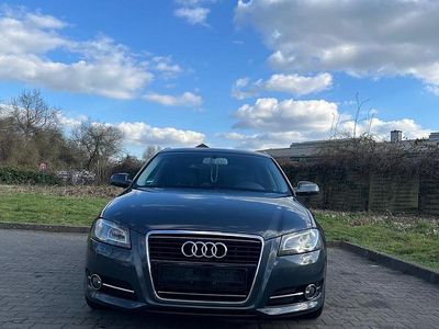 Gebraucht Audi A3 S-Line 170 PS (125 kW) 2011 Grau Kleinwagen