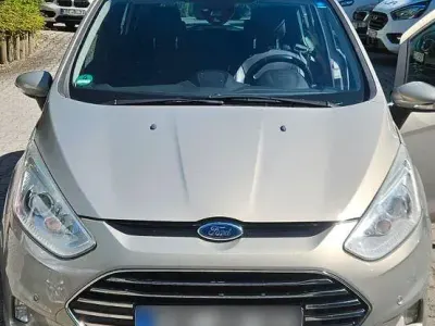 Usata Ford B-MAX Titanium 125 CV (91 kW) 2015 Grigio Monovolume