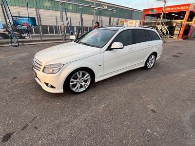 Second-hand Mercedes C320 Avantgarde 224 CP (164 kW) 2008 Alb Break
