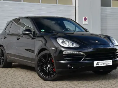 Gebraucht Porsche Cayenne 245 PS (180 kW) 2012 Schwarz SUV