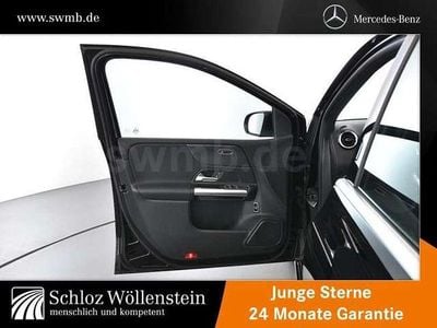 Gebraucht Mercedes B180 Advanced 136 PS (100 kW) 2025 Schwarz Van / Kleinbus