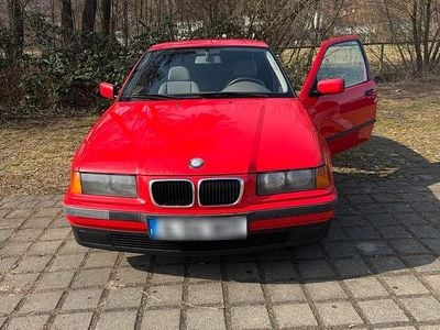 Gebraucht BMW 316 105 PS (77 kW) 1999 Rot Coupé