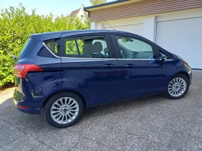 Gebraucht Ford B-MAX Titanium 101 PS (74 kW) 2013 Blau Van / Kleinbus