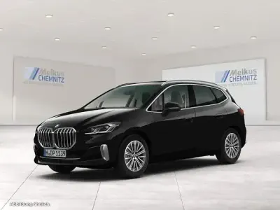 Gebraucht BMW 218 Luxury Line 150 PS (110 kW) 2024 Schwarz uni Van / Kleinbus