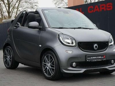 Second-hand Smart ForTwo Cabrio Brabus Xclusive 109 CP (80 kW) 2018 Gri Cabrio
