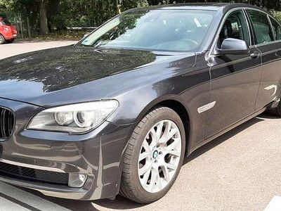 BMW 730