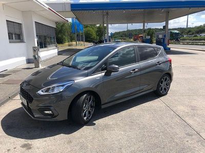Gebraucht Ford Fiesta ST-Line 95 PS (69 kW) 2017 Grau Kleinwagen