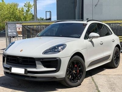 Grau Gebraucht 2022 Porsche Macan S SUV | 64.900 € (Fairer Preis)