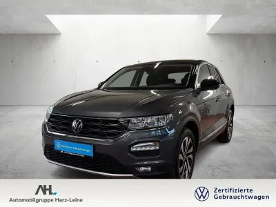 Usado VW T-Roc Active 150 HP (110 kW) 2022 Cinzento SUV