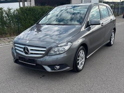 Mercedes B180