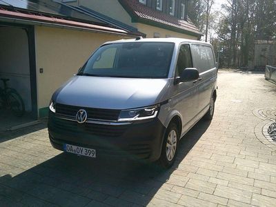 Usata VW Transporter 150 CV (110 kW) 2024 Argento Furgone